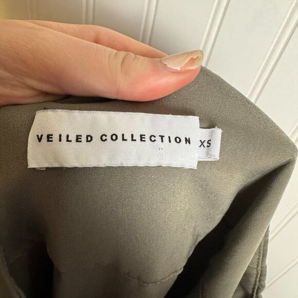 Veiled Collection grey green maxi skirt size XS L44 - Picture 3 of 5